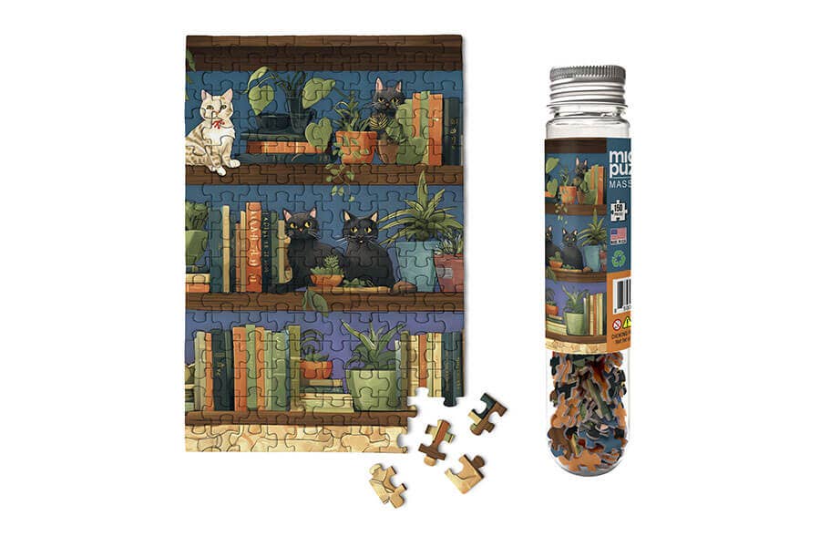Micro Puzzles Cats on Bookshelves